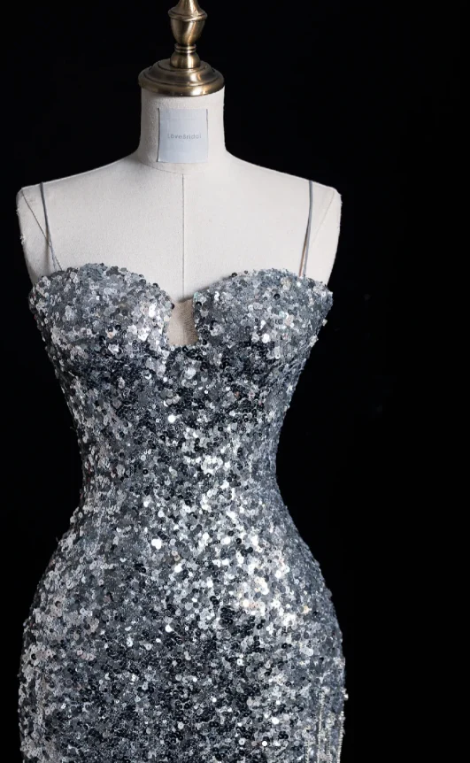 Elegant Spaghetti Straps Mermaid Long Prom Dresses Silver Sequin Formal Dresses Sleeveless Evening Dresses DP3277 - Deanwangkt