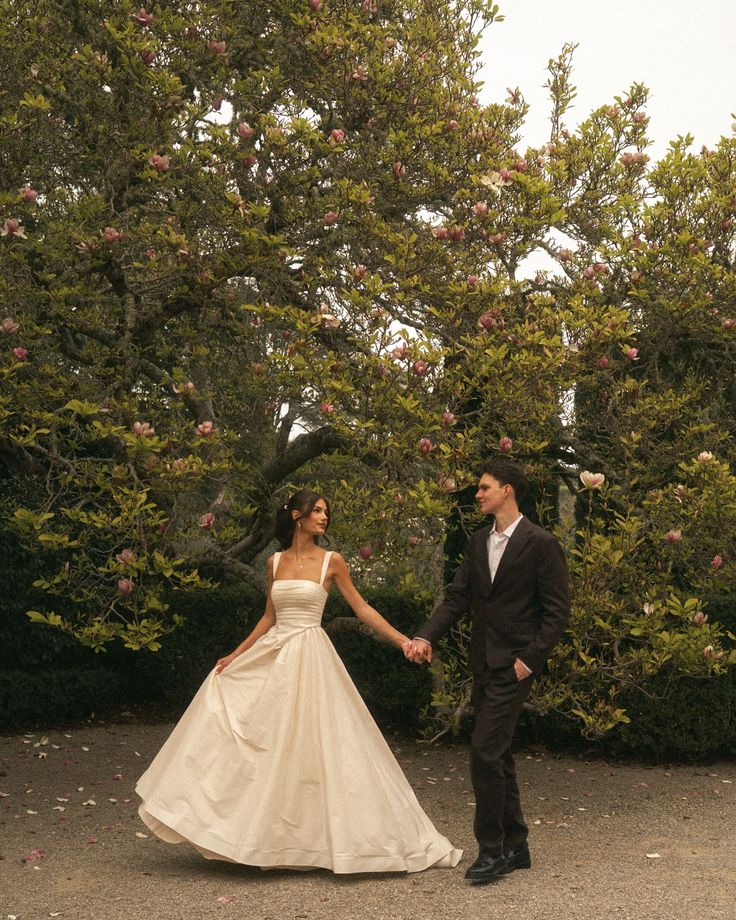 Unique Wedding Dress Ball Gown Square Neck Satin Long Wedding Dresses Bridal Gowns Elegant Brides Gown DH723 - Deanwangkt