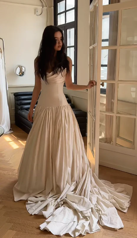 Elegant Strapless Sheath Long Luxury Wedding Dresses Ivory Satin Bridal Gowns DP3017 - Deanwangkt