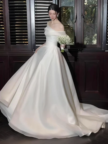 Elegant Off Shoulder A-Line Tulle Long Wedding Dress Simple Bridal Gowns DH2685 - Deanwangkt