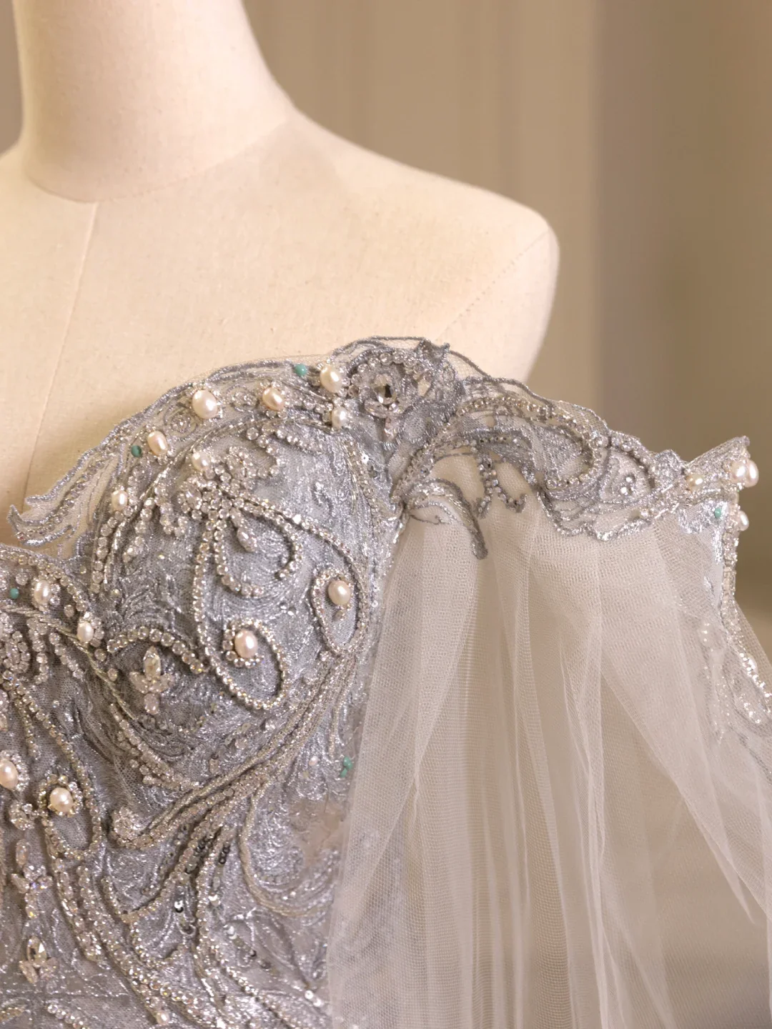 Princess Bridal Dress Mermaid Off The Shoulder Lace Tulle Wedding Dress With Long Sleeves Wedding Dresses Modest Wedding Gowns DH1564 - Deanwangkt