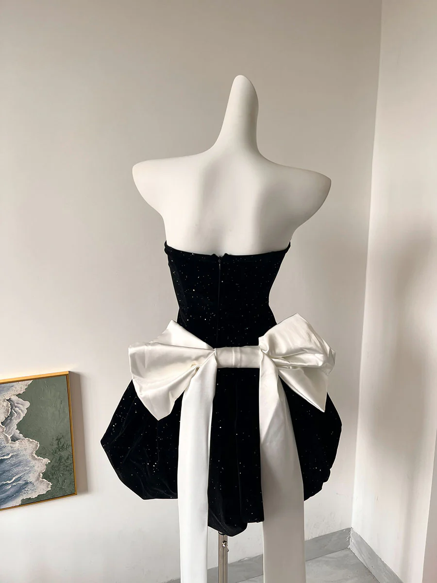 Pretty Ball Gown Sweetheart Black Velvet Formal Homecoming Dresses 21st Birthday Outfits Graduation Dress Short Mini Cocktail Dresses DH2477 - Deanwangkt