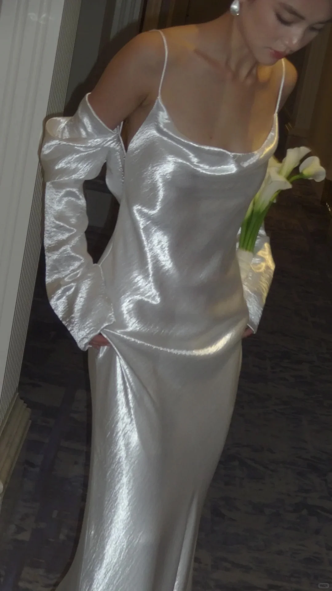 Simple Spaghetti Strap Sheath Wedding Dresses Silk White Backless Bridal Gowns DP3351 - Deanwangkt