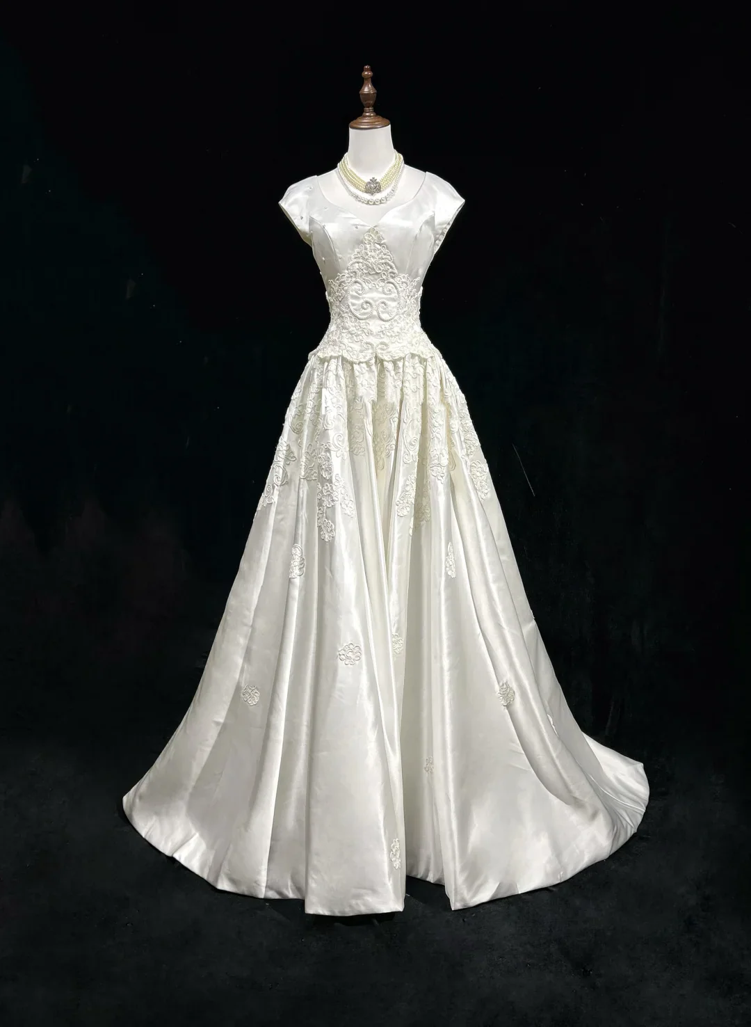 Vintage Wedding Dress 1950s 1940s Ball Gown V Neck Lace White Long Wedding Dresses Bridal Gowns Brides Gown DH541 - Deanwangkt