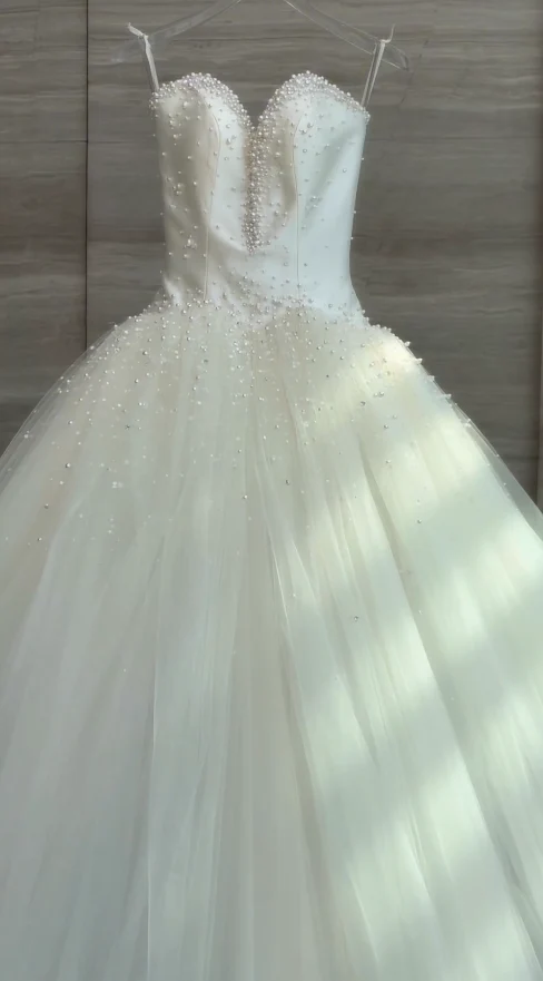 Timeless Sweetheart Neck Ball Gown Long Wedding Dresses Tulle White Bridal Gowns Sleeveless Bridal Dresses DP3732 - Deanwangkt