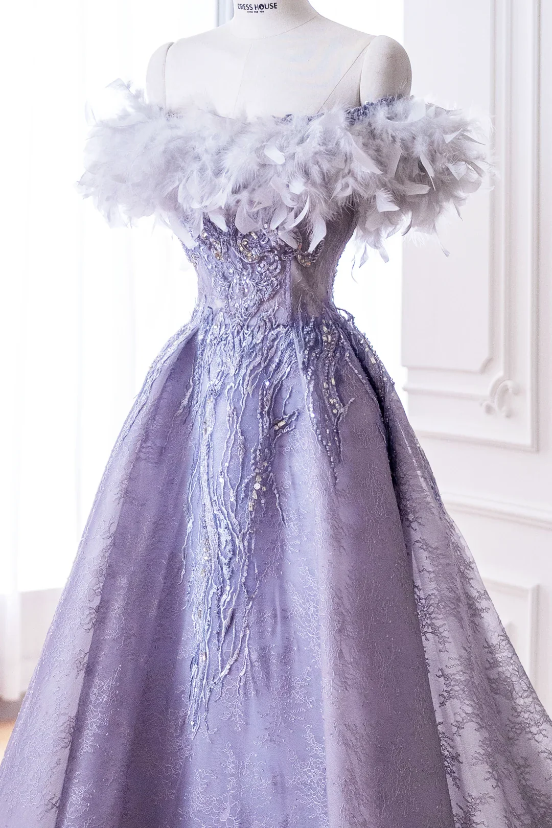 Elegant Glamour Ball Gown Off The Shoulder Lilac Feathers Prom Dress Party Dress Evening Dresses DP888 - Deanwangkt