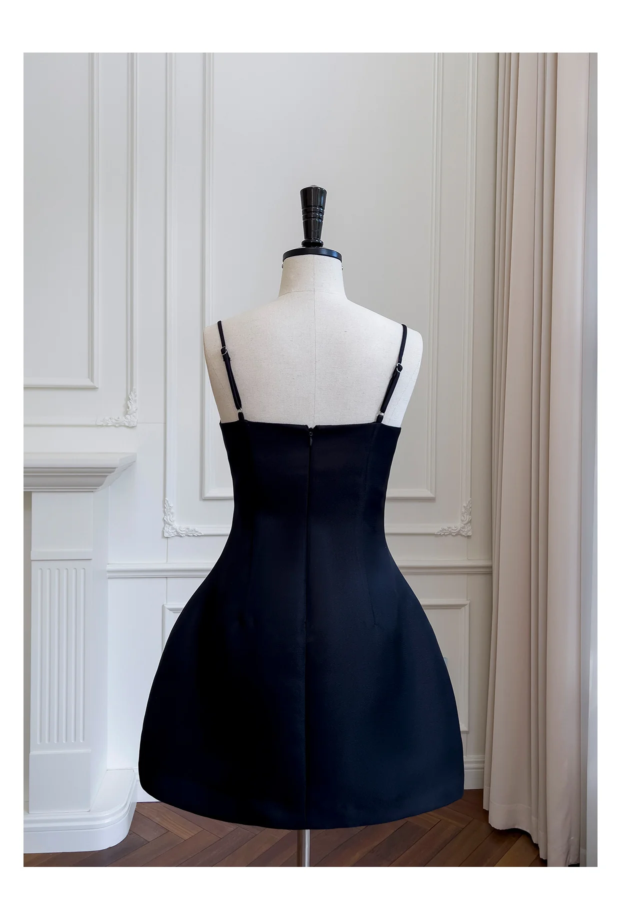 Pretty Ball Gown Spaghetti Straps Little Black Dress Formal Homecoming Dresses Middle School Short 21st Birthday Outfits Graduation Dress Mini Cocktail Dresses DH2305 - Deanwangkt