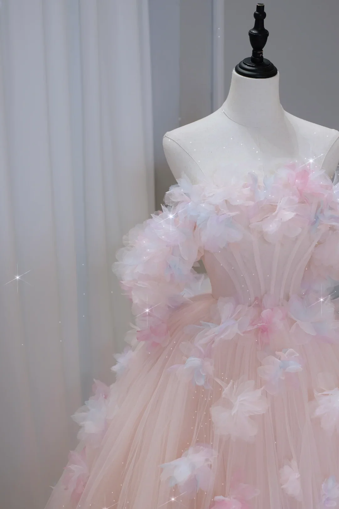 Pretty Ball Gown Off The Shoulder Pink Tulle Long Quinceanera Dress Formal Gowns Vestido De 15 Anos Sweet 16 Dress DH884 - Deanwangkt