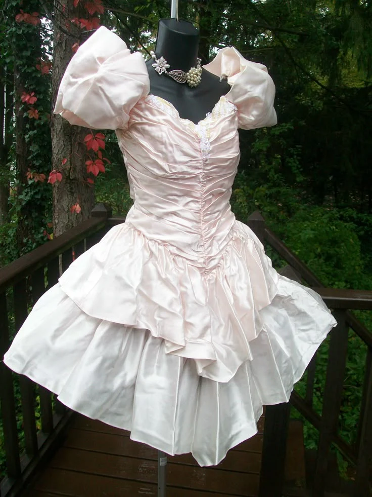 Vintage Sweetheart Ball Gown Pink Satin Formal 8th Grade Homecoming Dresses Summer Middle School Hoco Dress Homecoming Outfits DH832 - Deanwangkt