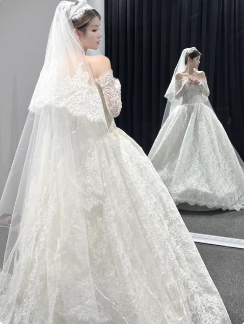 Modest Ball Gown Off-the-shoulder Bridal Dress White Tulle Lace Long Wedding Dress Elegant Applique Bridal Gowns DP2819 - Deanwangkt