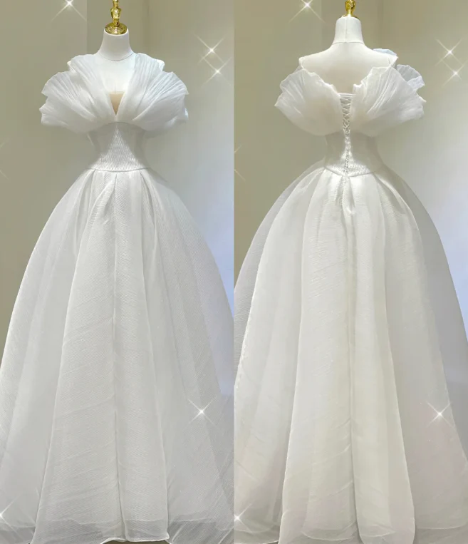 Timeless Ball Gown Strapless Long Tulle White Sweep Train Wedding Dresses Brides Dress DP412 - Deanwangkt