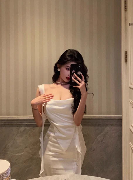 Classy Mermaid White Square Neck Long 18th Birthday Dress Party Gown 21st Birthday Outfits Birthday Dress Ideas For Women DP605 - Deanwangkt