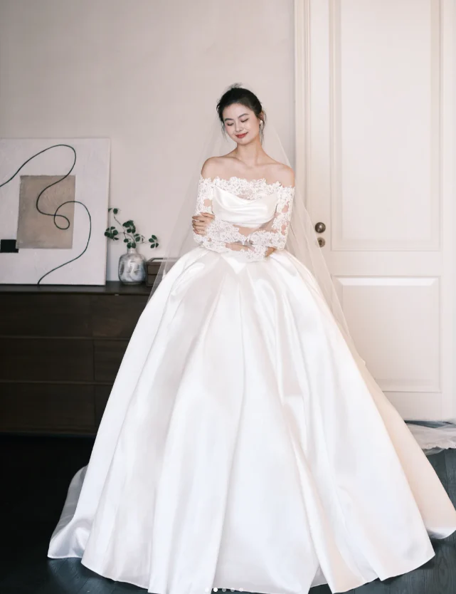Timeless Strapless Ball Gown Satin Wedding Dress, White Bridal Gowns DP03050 - Deanwangkt
