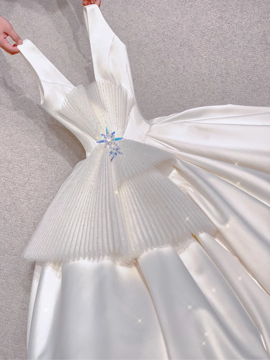 Unique Ball Gown V Neckline White Long Satin Wedding Dresses Brides Dress DP321 - Deanwangkt