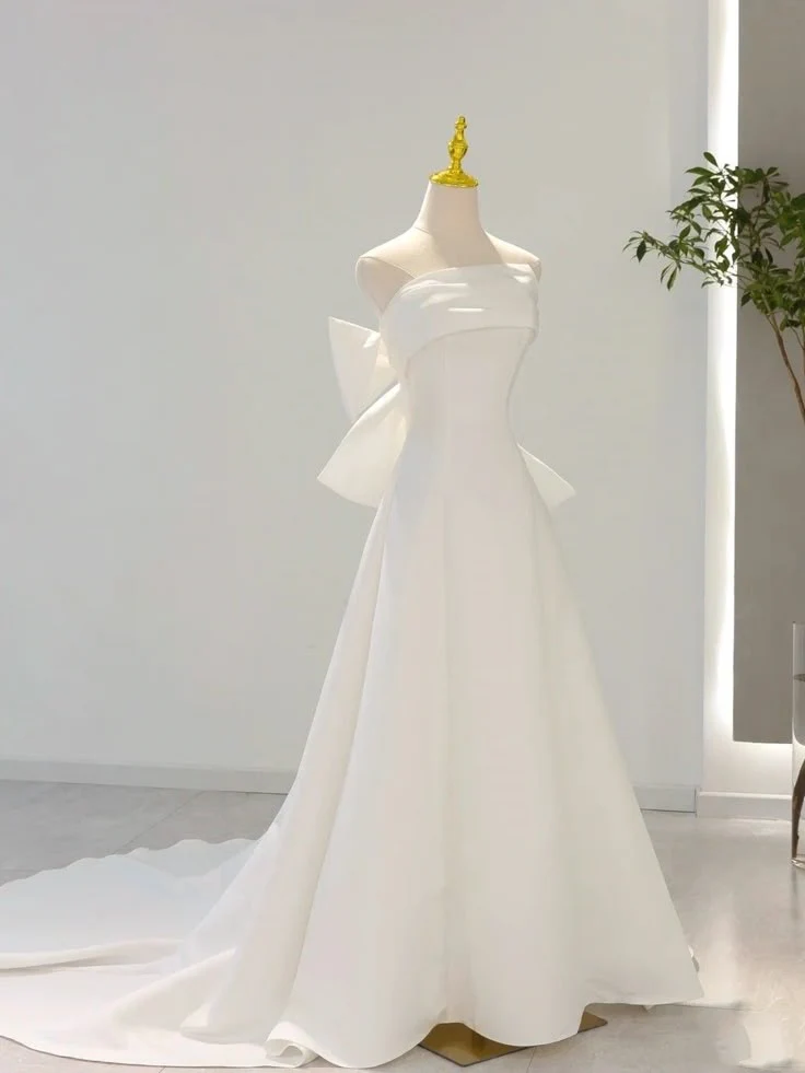 Princess Bridal Dress Ball Gown Strapless Sleeveless Satin White Wedding Dresses Pretty Bridal Gowns DH940 - Deanwangkt