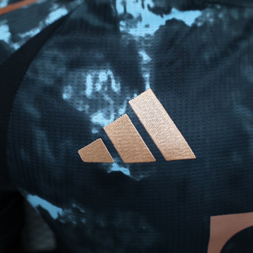 Player Version Bayern Munich Away Jersey 2024/25