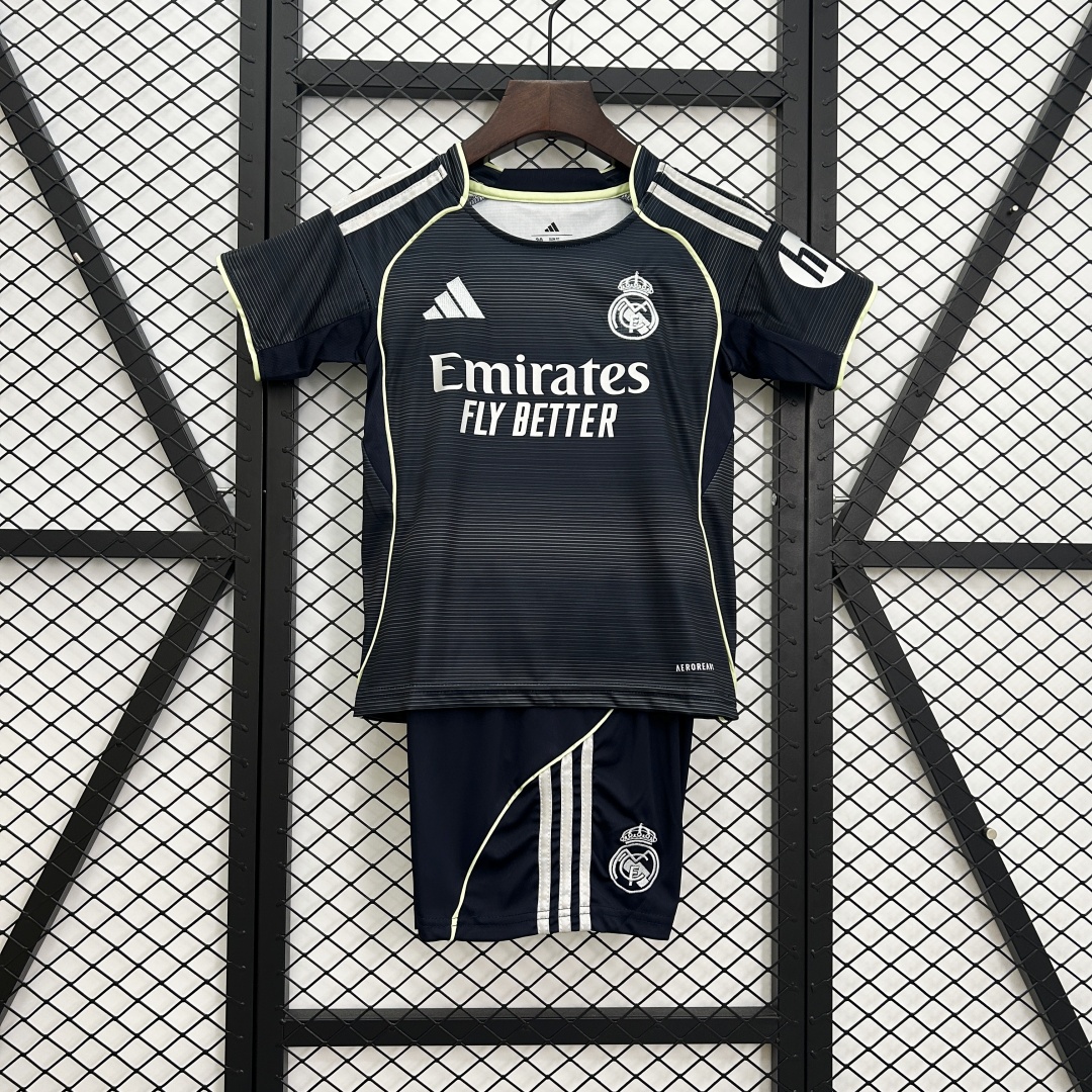 Kid's Real Madrid Away Kit 2025/26