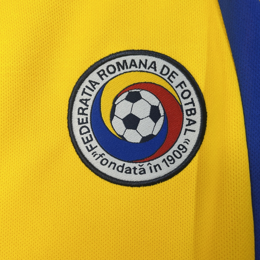 Retro Romania Home Jersey 2000/02