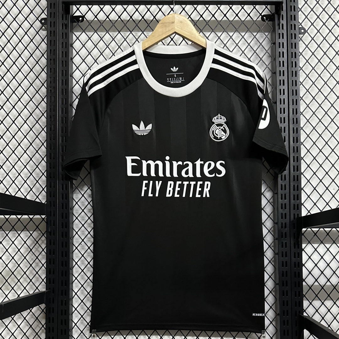 Real Madrid Third Goalkeeper Jersey 2025/26