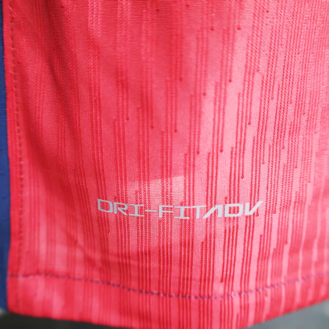 Player Version Barcelona x TRAVIS SCOTT Home El Clásico Jersey 2024/25