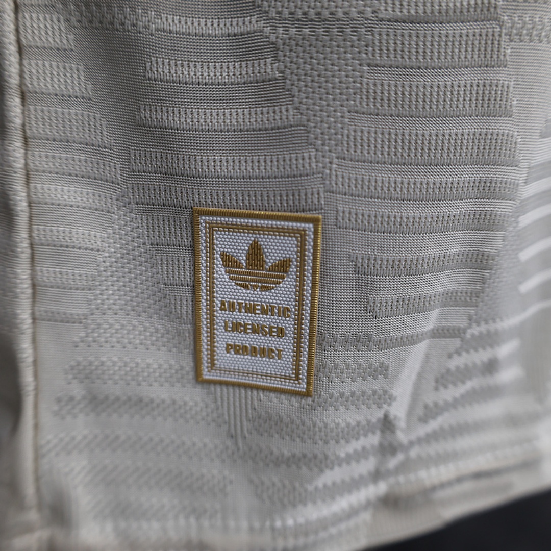 Player Version Bayern Munich Third Jersey 2024/25