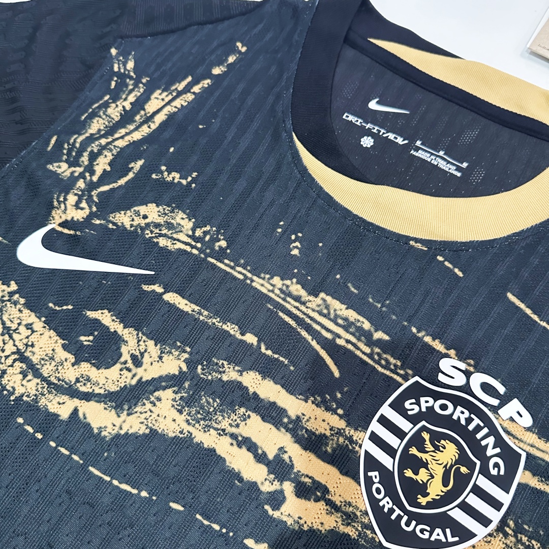 Player Version Sporting CP Third Jersey 2024/25