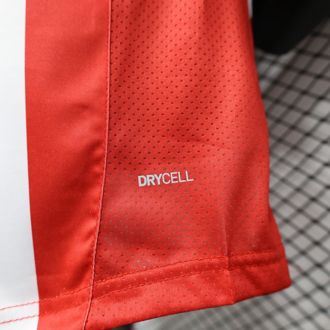 Player Version Chivas Home Jersey 2024/25