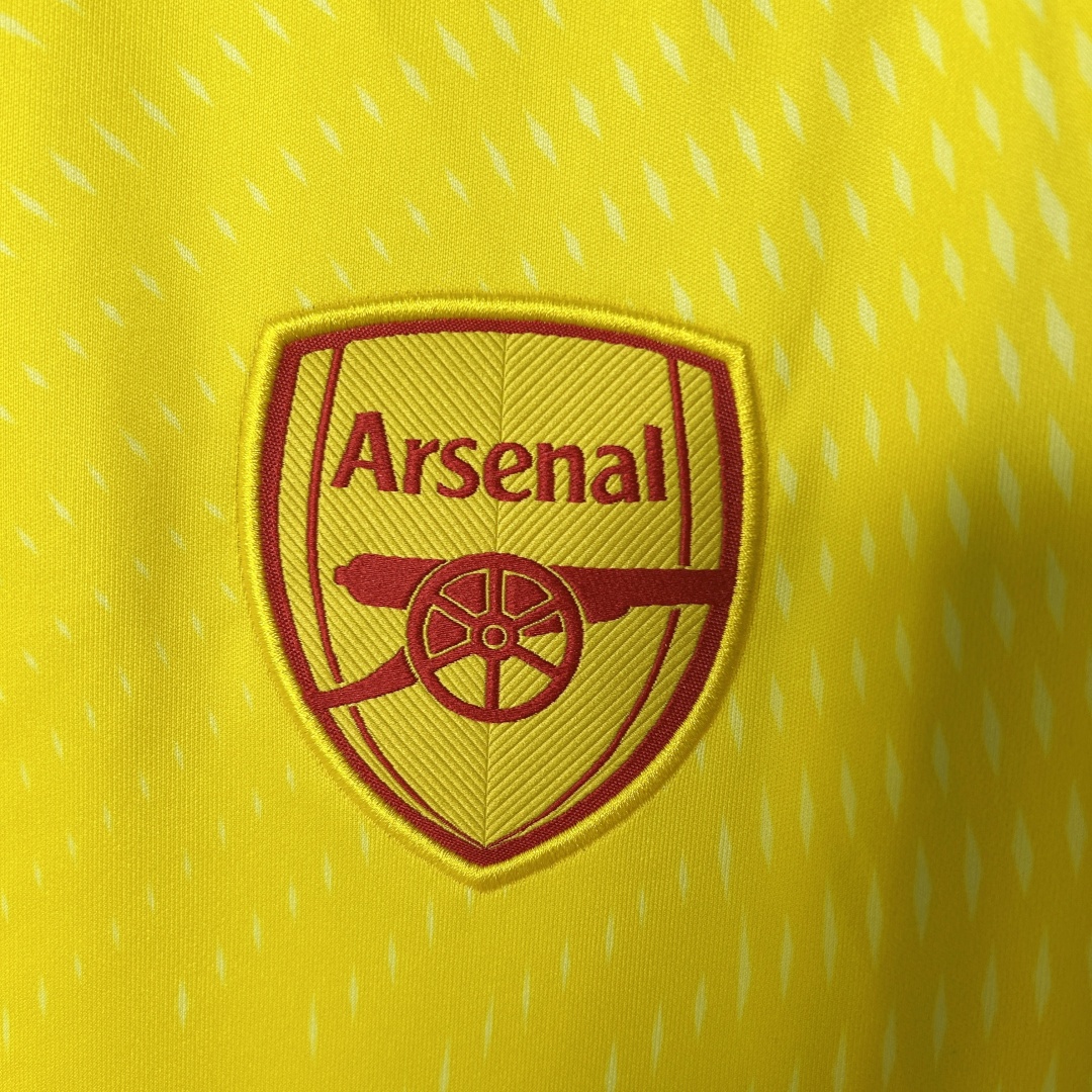 Arsenal Goalkeeper Jersey 2025/26