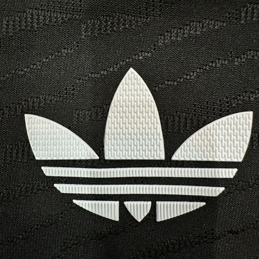 Player Version Manchester United Goalkeeper Jersey 2024/25