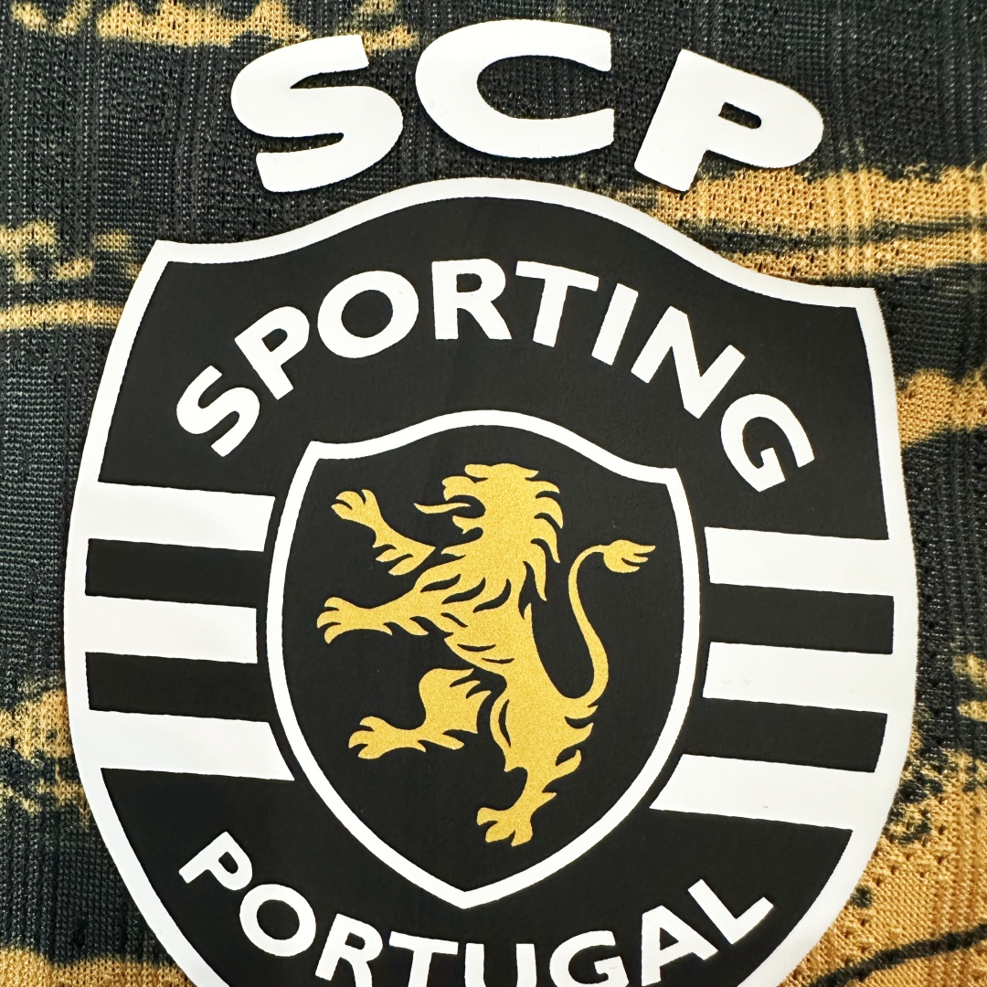 Player Version Sporting CP Third Jersey 2024/25