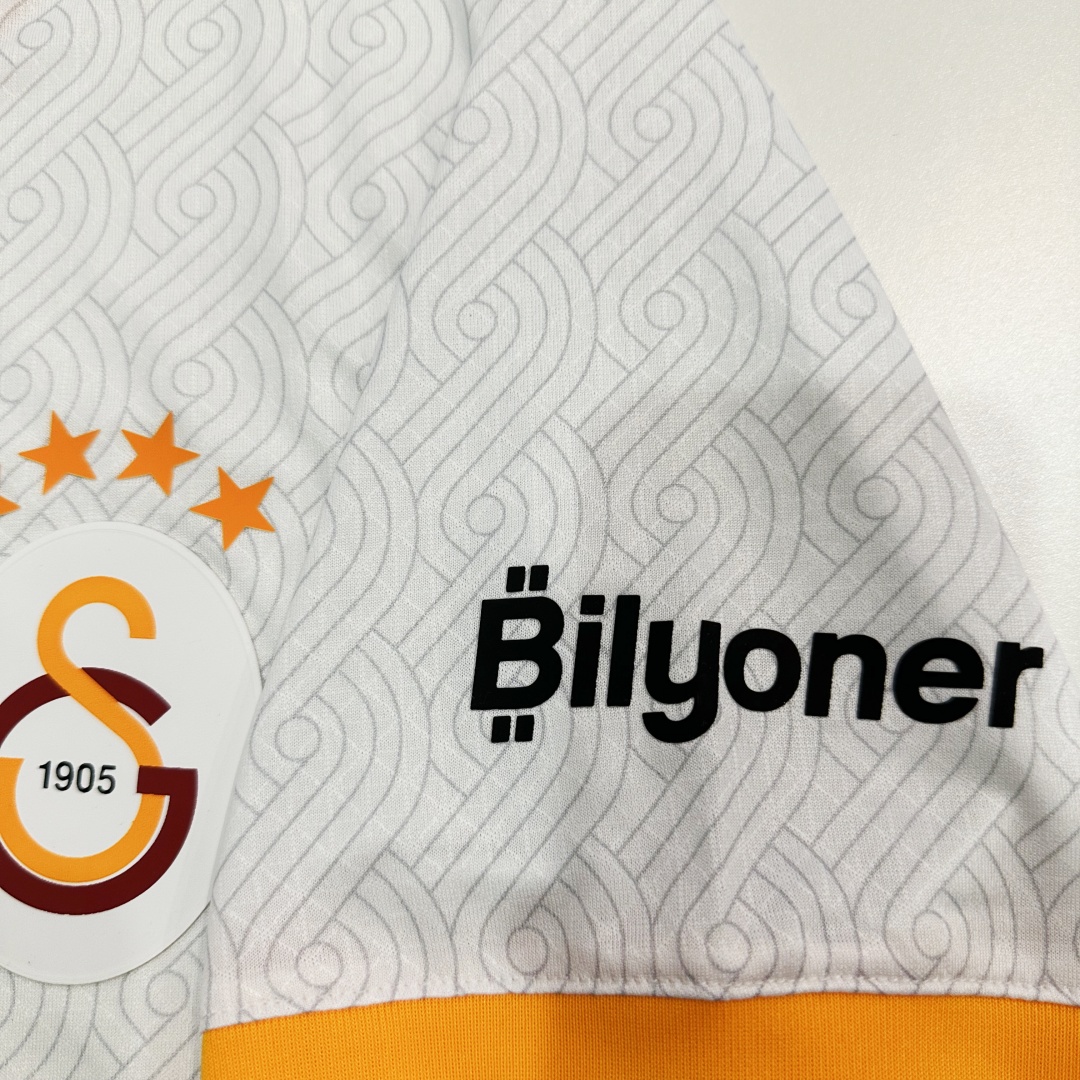 Player Version Galatasaray Away Jersey 2024/25