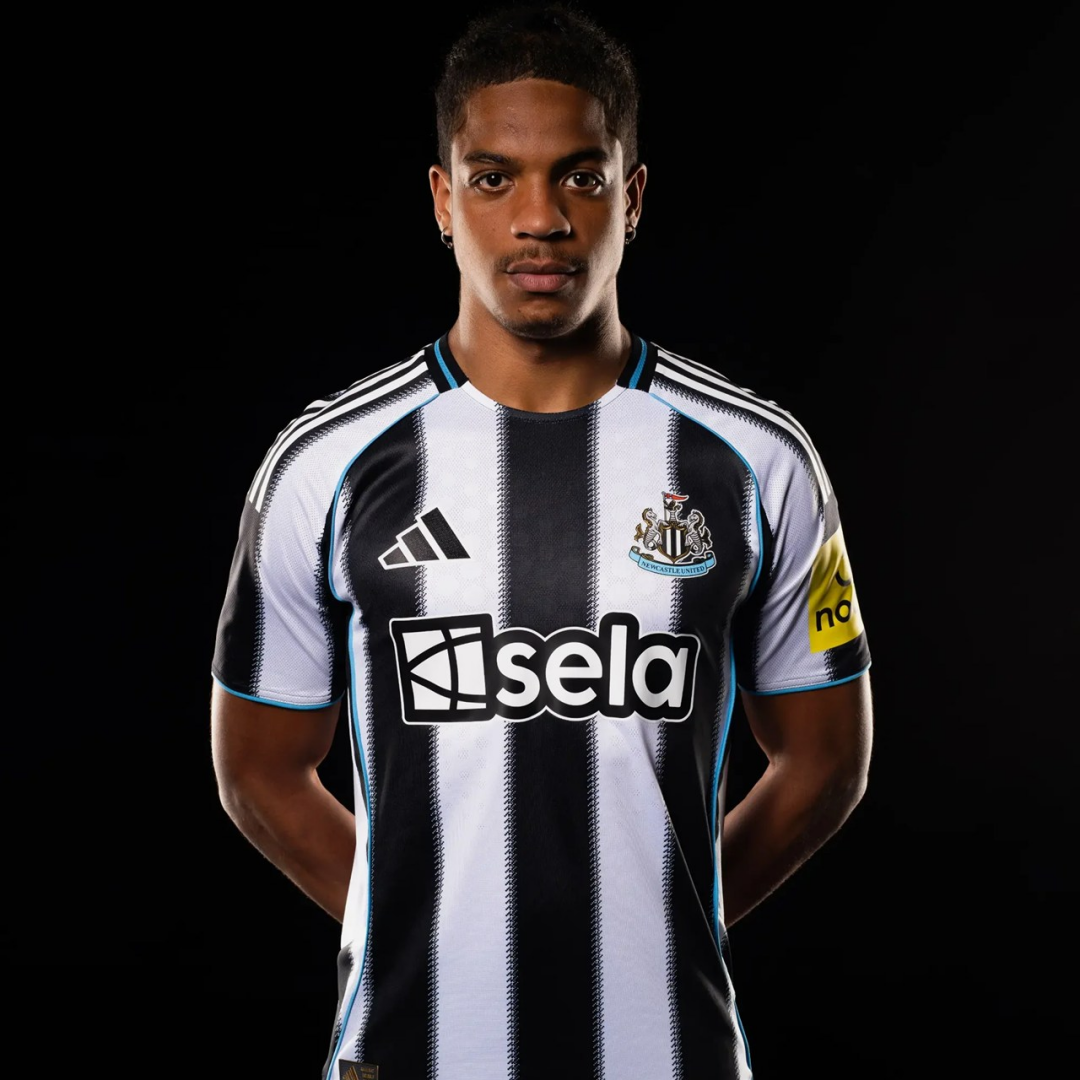 Player Version Newcastle United Home Jersey 2025/26