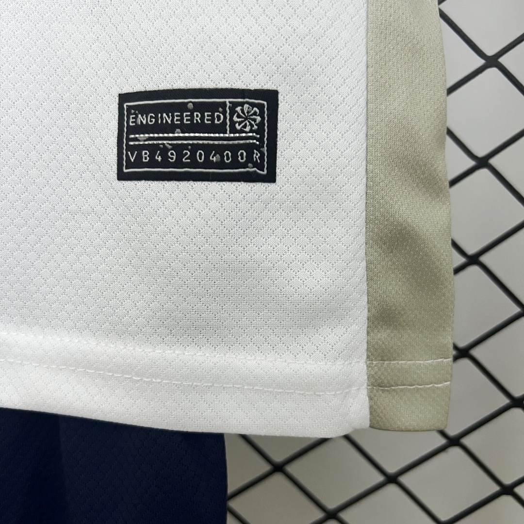 Kid's Tottenham Hotspur Home Kit 2025/26