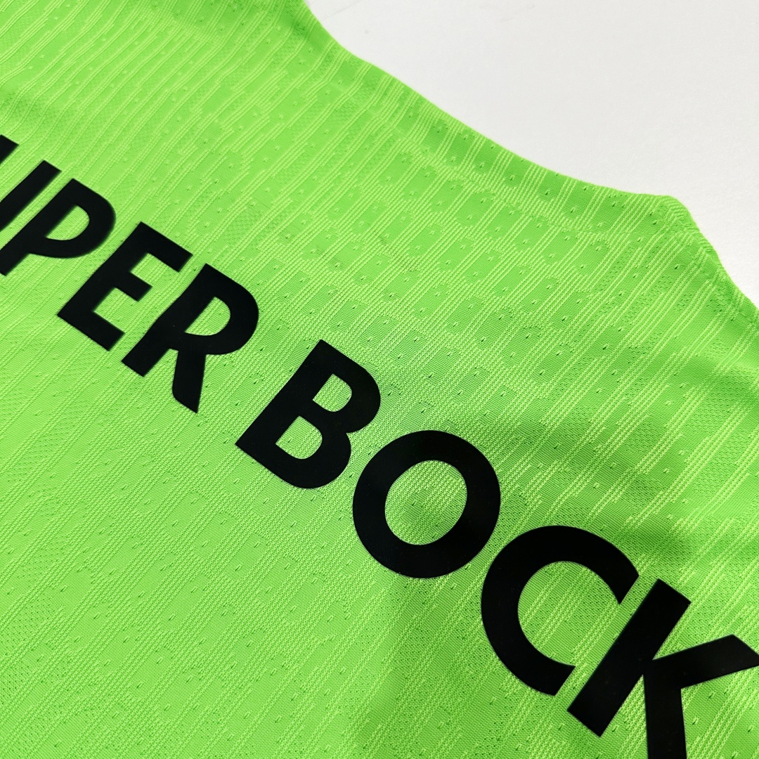 Player Version Sporting CP Fourth Jersey 2024/25