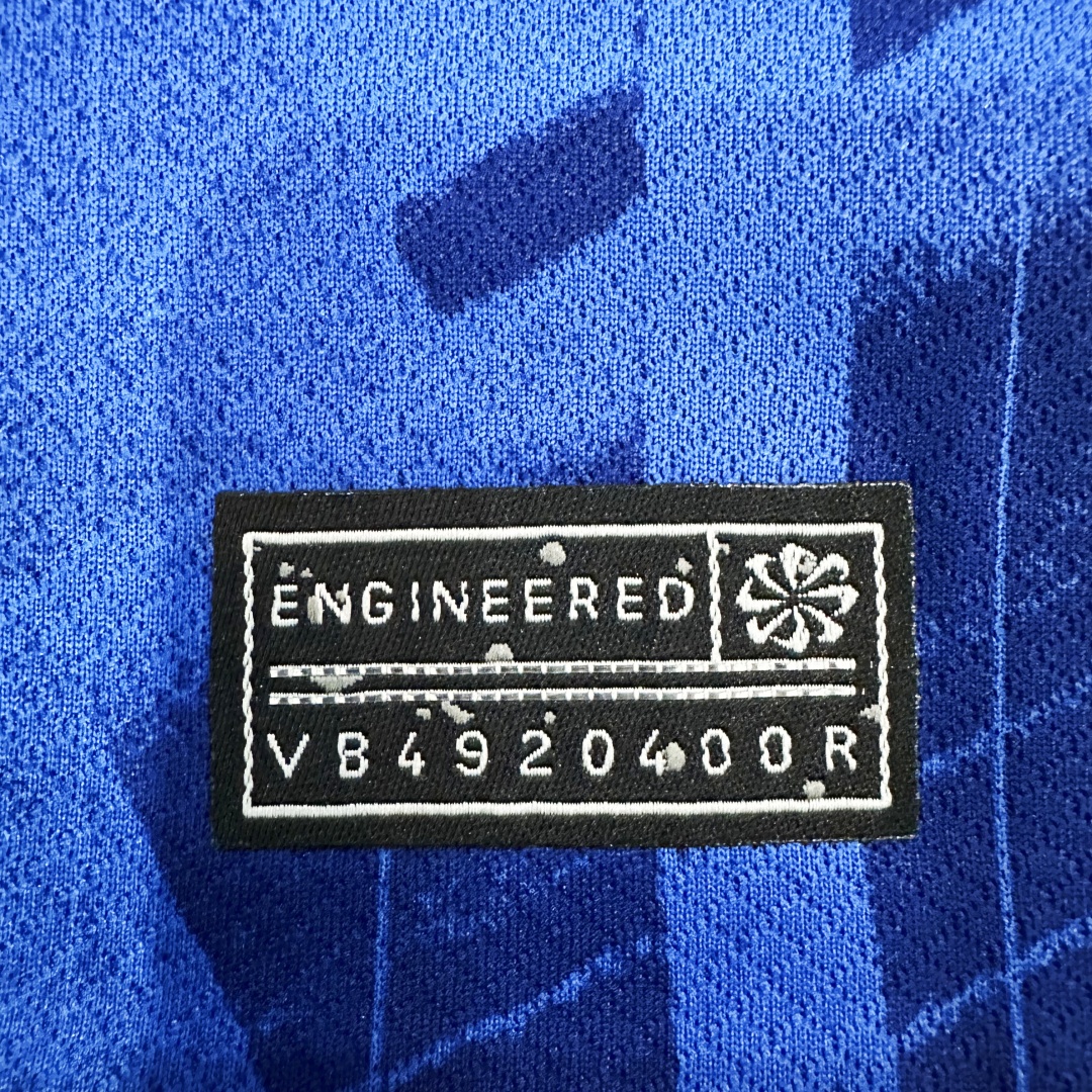 Chelsea Home Jersey 2025/26