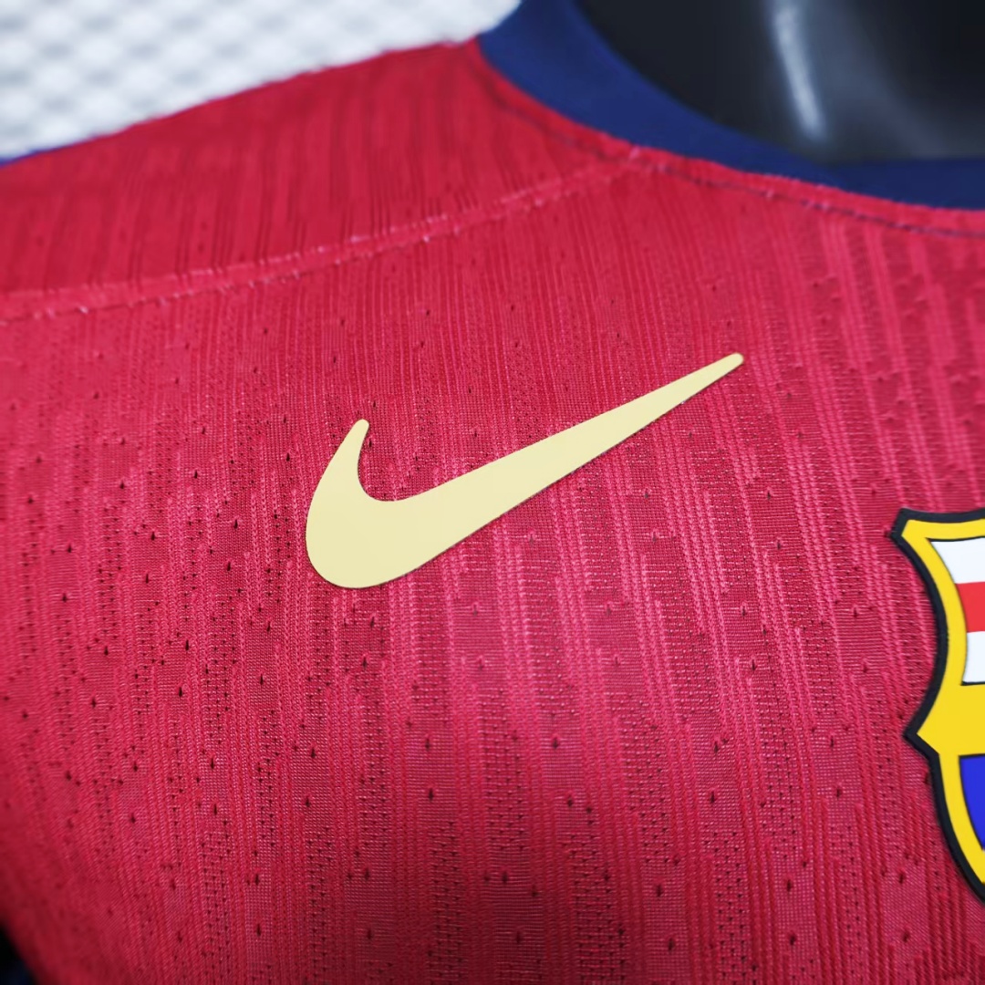 Player Version Barcelona x TRAVIS SCOTT Home El Clásico Jersey 2024/25