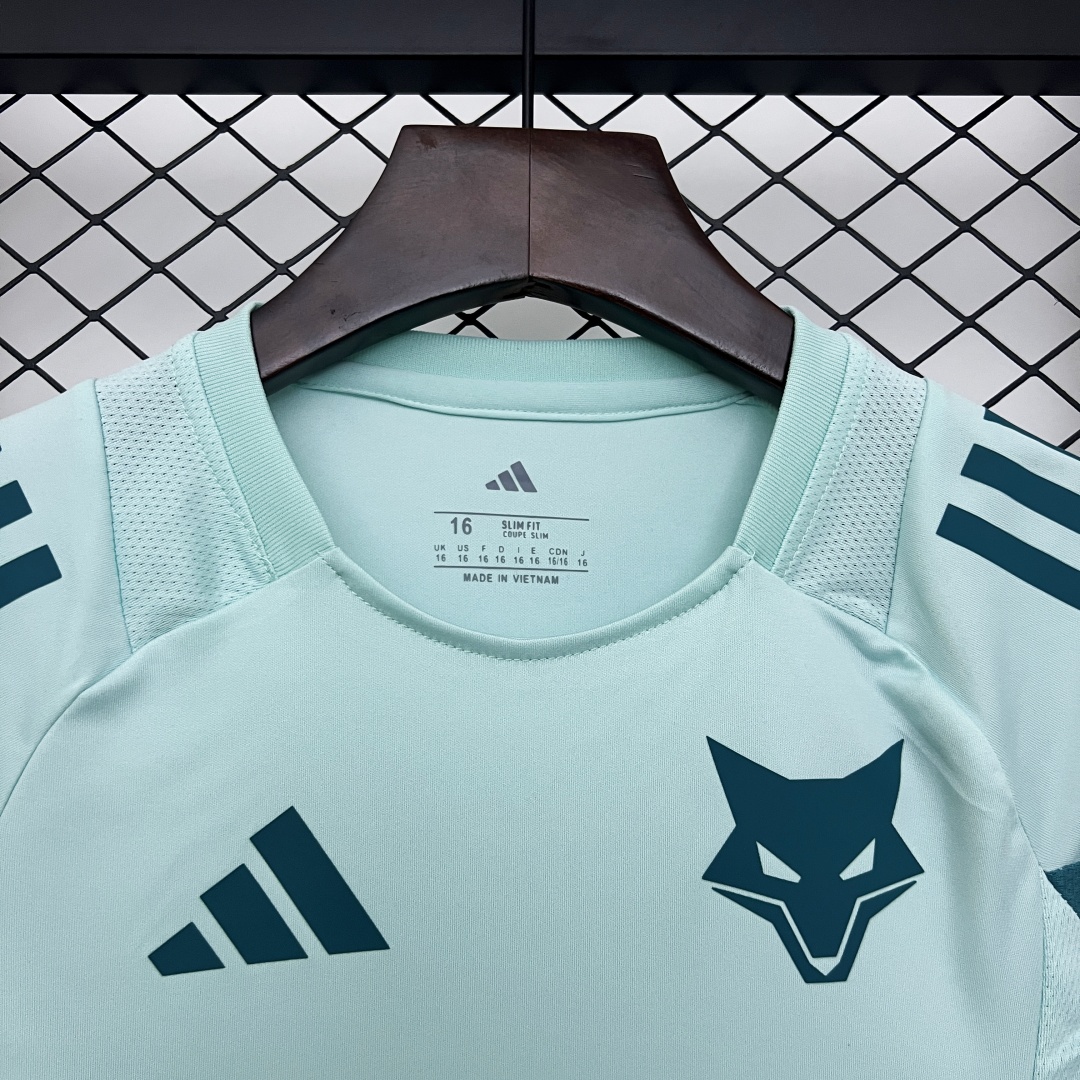 Kid's Cruzeiro EC Light Blue Traninng Kit 2025