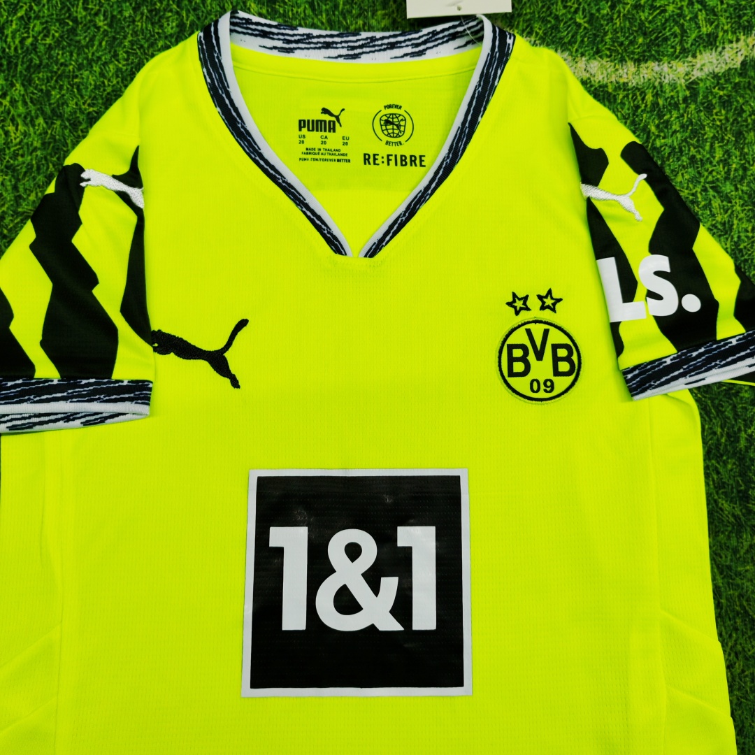 Kid's Borussia Dortmund Special Kit 2025/26