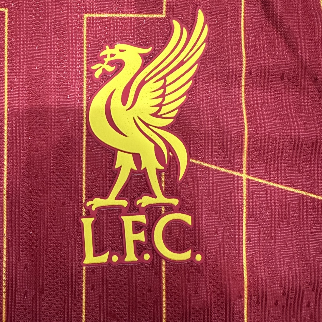Player Version Liverpool Home Jersey 2024/25