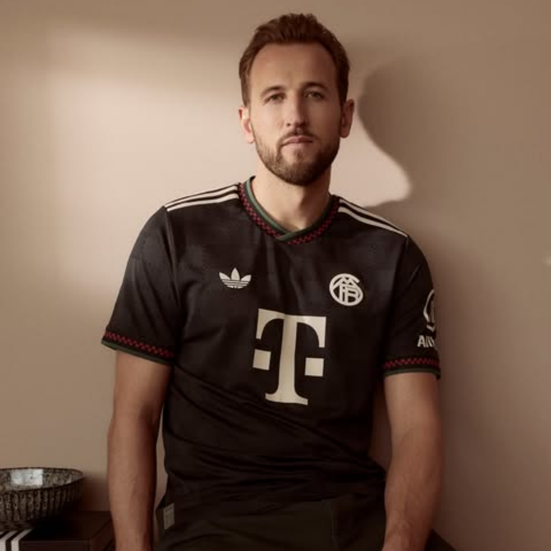 Bayern Munich Oktoberfest Third Jersey 2025/26