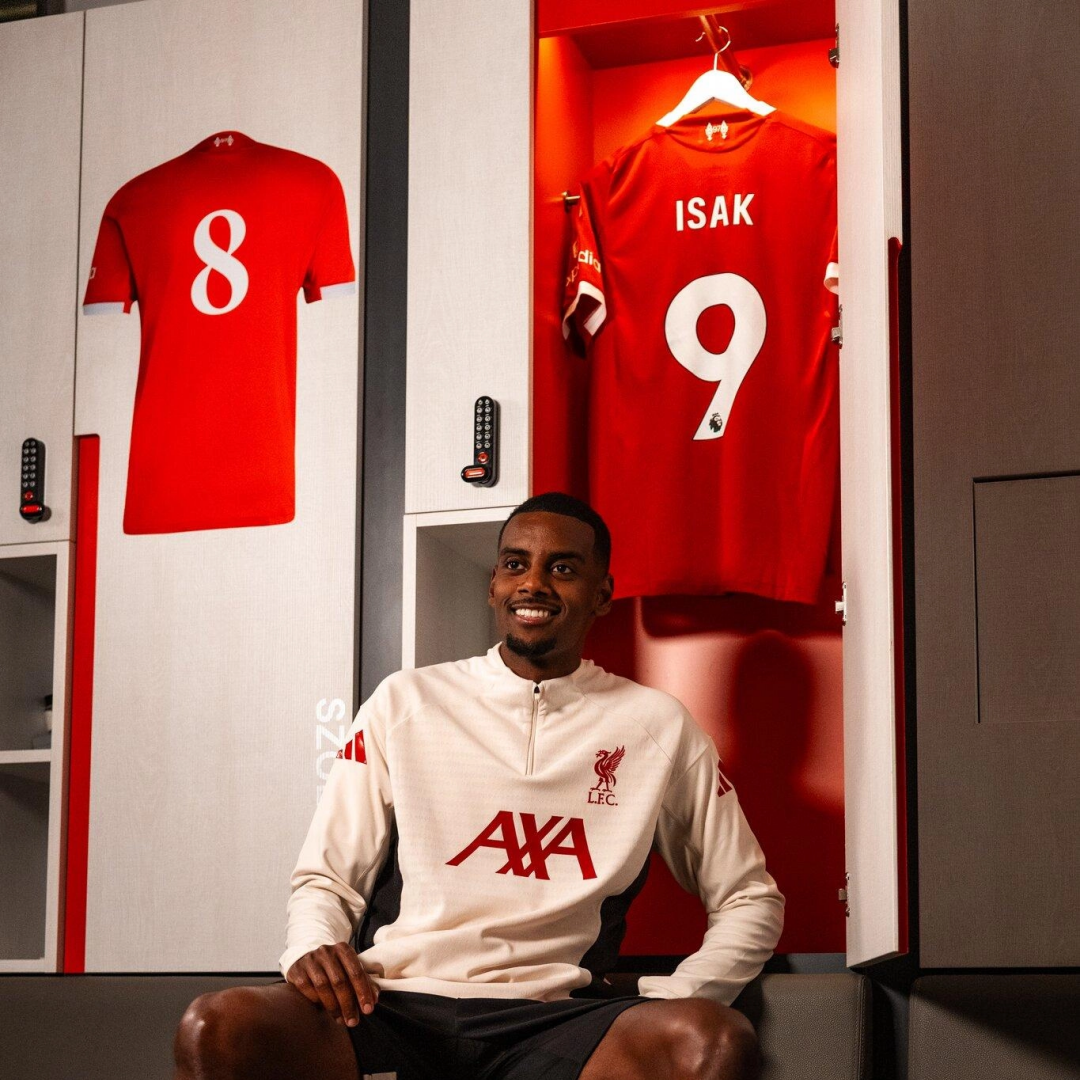 ISAK #9 Liverpool Home Jersey 2025/26