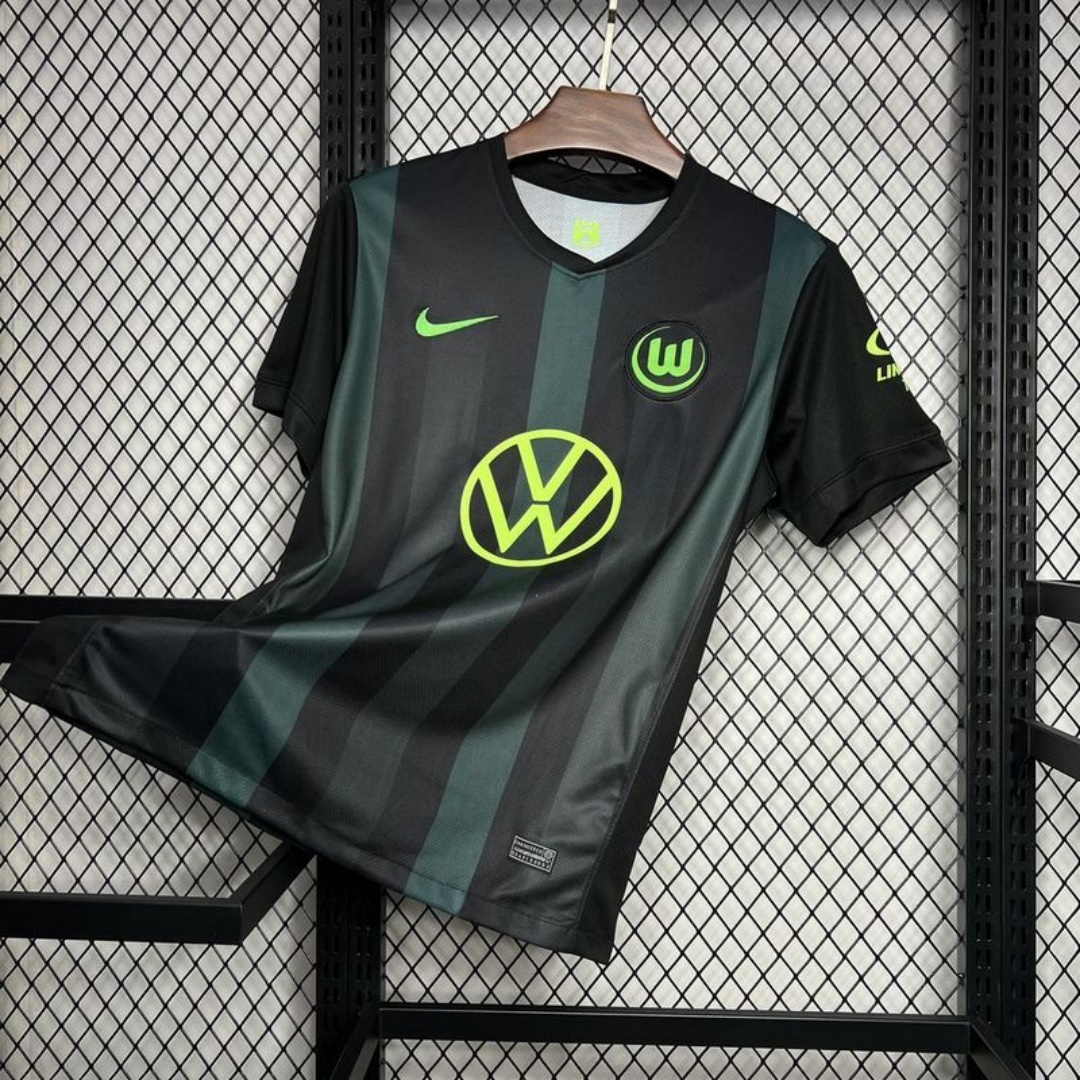 Wolfsburg Away Jersey 2024/25