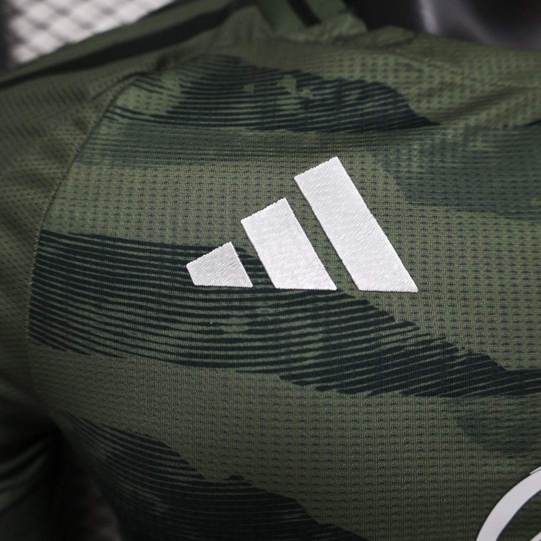 Player Version Celtic Third Jersey 2024/25