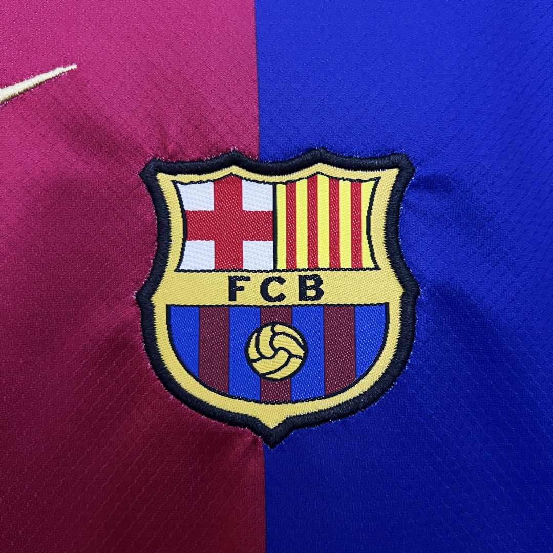 Kid's Barcelona x TRAVIS SCOTT Home Kit 2024/25