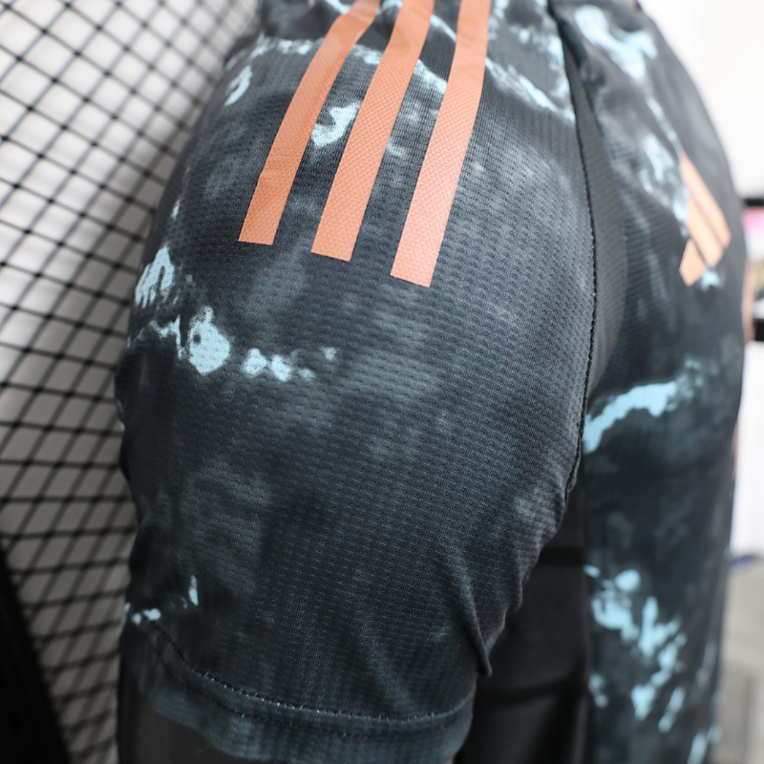 Player Version Bayern Munich Away Jersey 2024/25