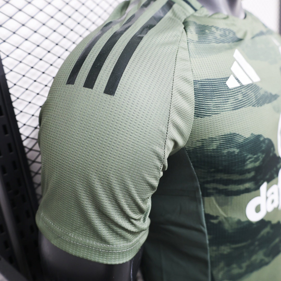 Player Version Celtic Third Jersey 2024/25