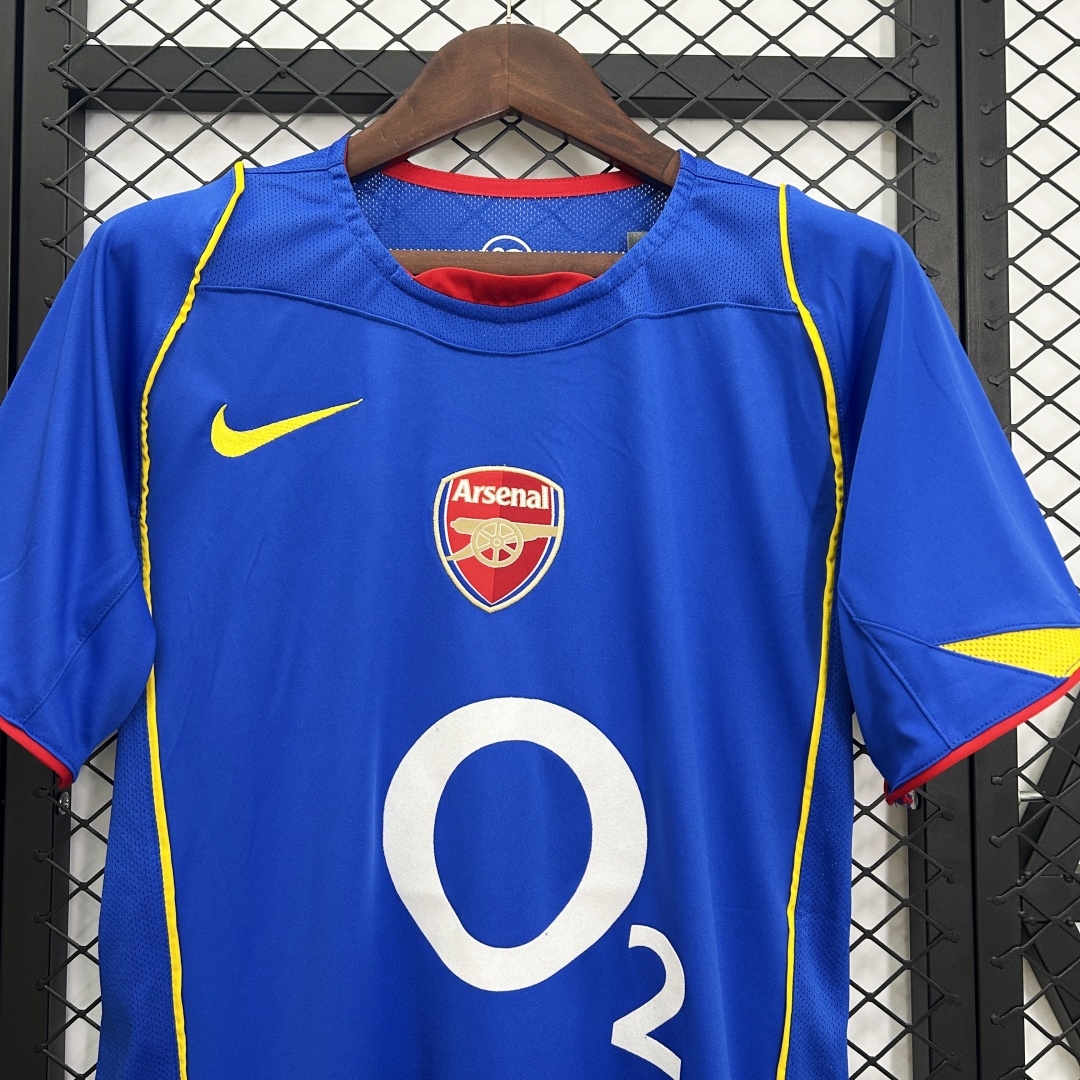 Retro Arsenal Away Jersey 2004/05