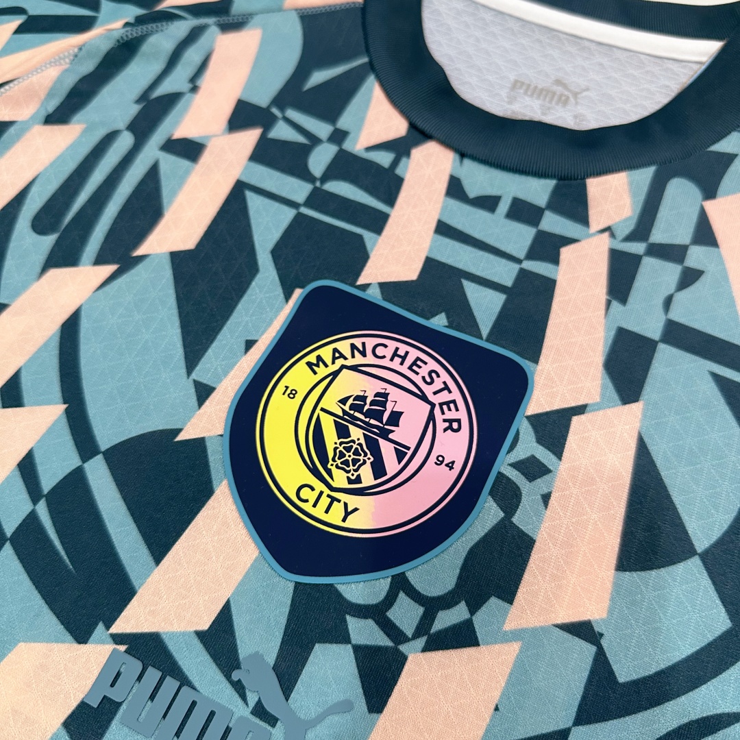 Player Version Manchester City 'Definitely City' FtblStatement Retro Jersey 2024/25