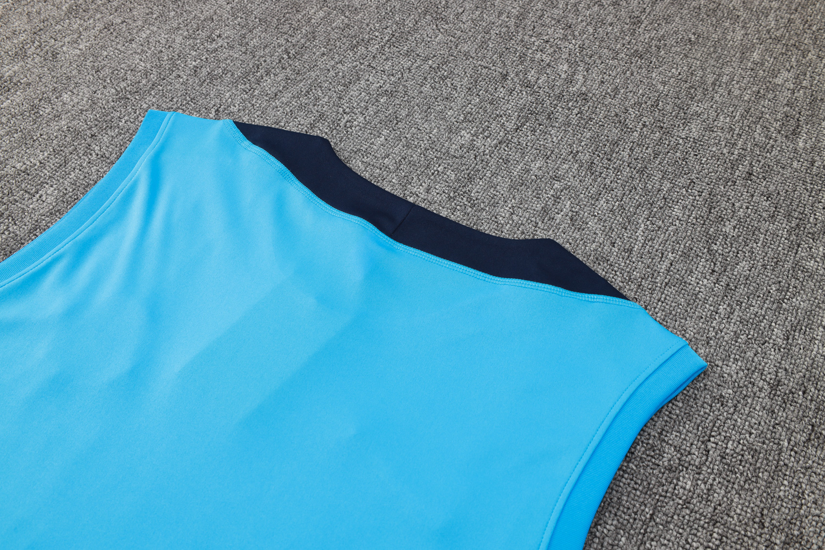 Chelsea Vest Track Suit 2024/25 MEN538