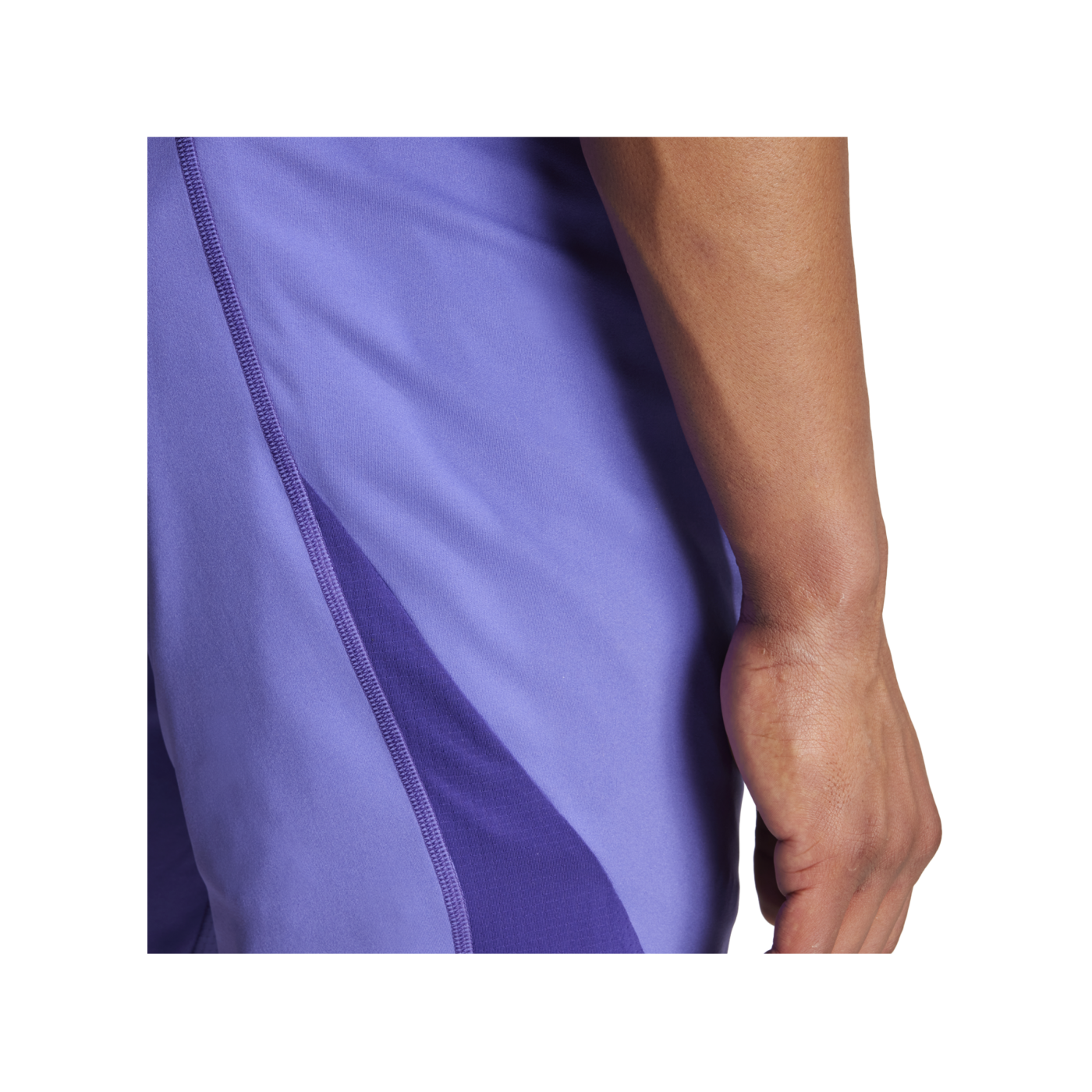 Manchester United Goalkeeper Shorts 2024/25